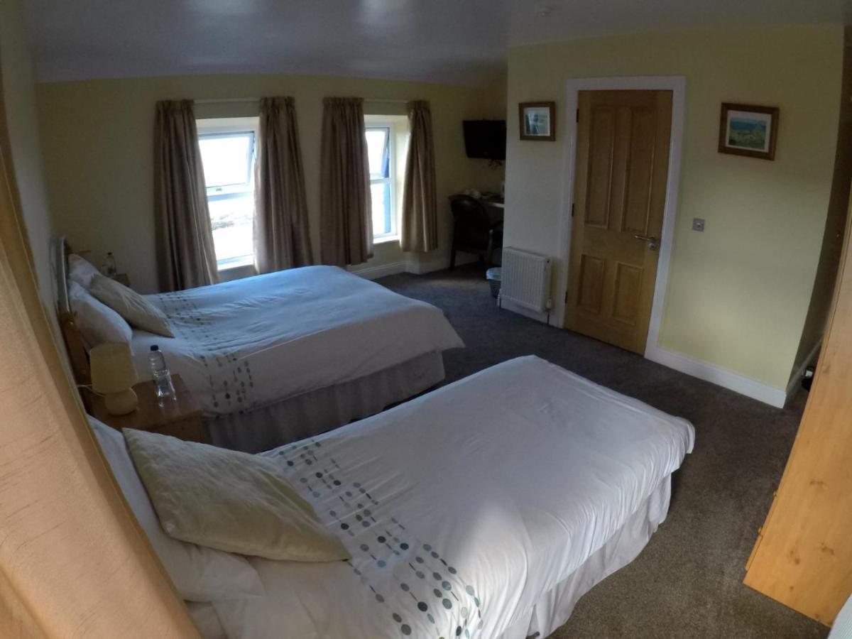 The Seaview Tavern Ballygorman المظهر الخارجي الصورة