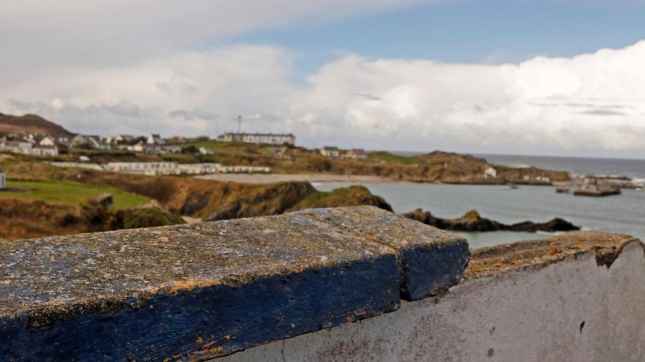 The Seaview Tavern Ballygorman المظهر الخارجي الصورة